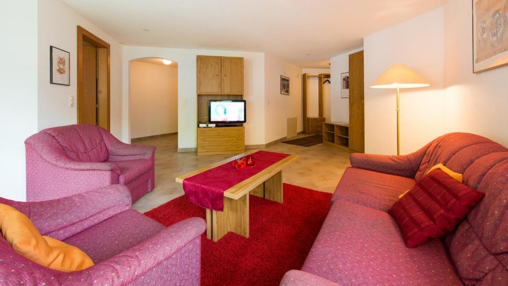 Haus Evita Saas-Grund Pokoj fotografie