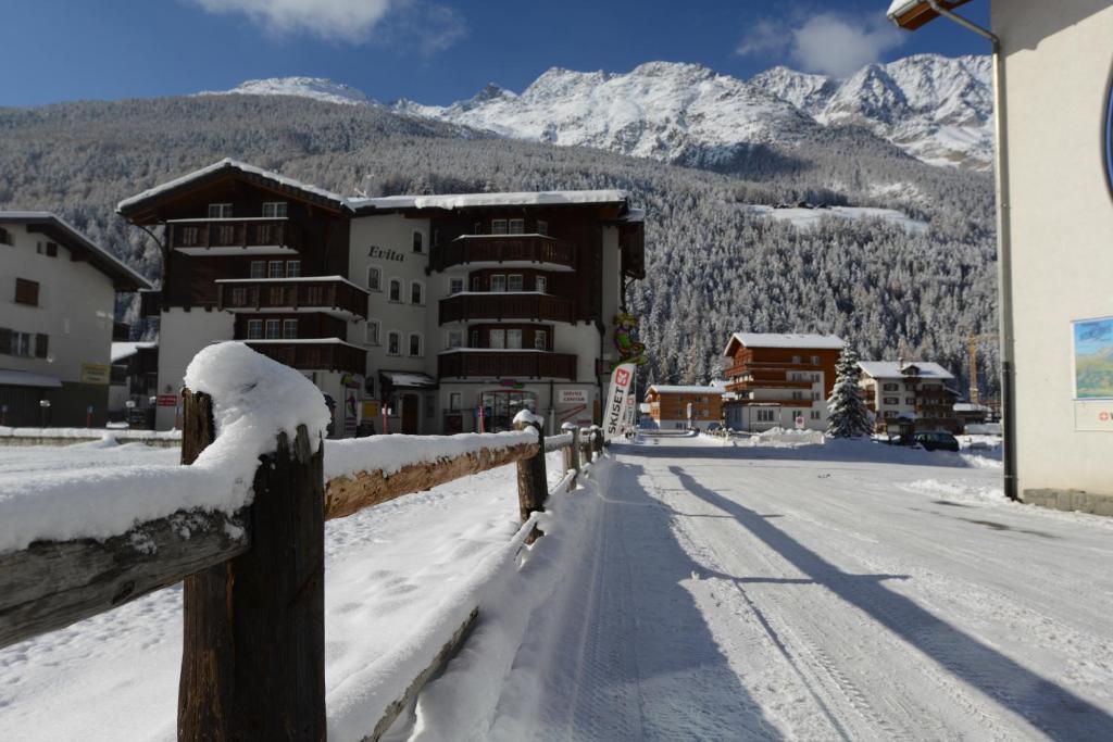 Haus Evita Saas-Grund Exteriér fotografie