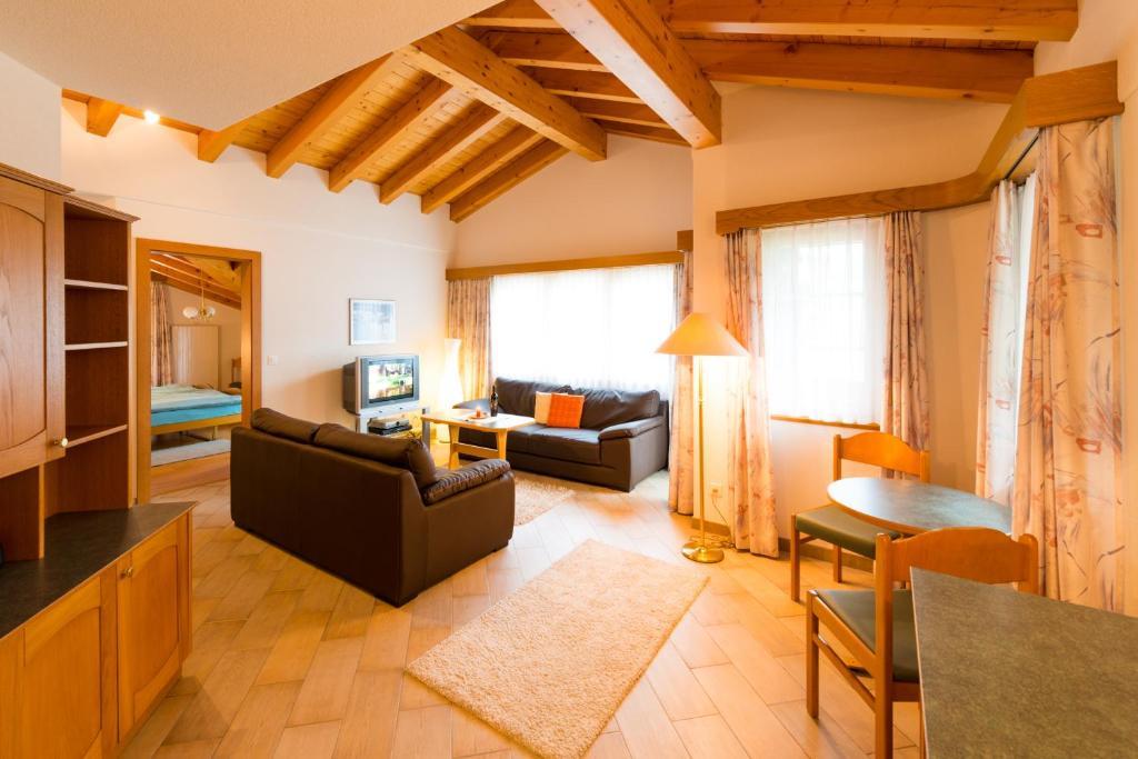 Haus Evita Saas-Grund Pokoj fotografie