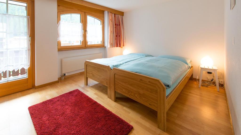 Haus Evita Saas-Grund Pokoj fotografie